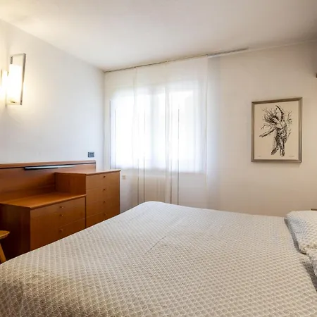 Laura By Interhome Бормио