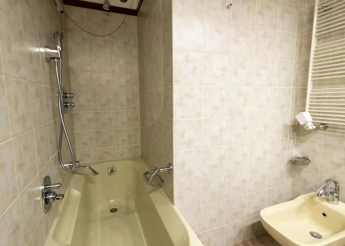 Daire Laura By Interhome Bormio