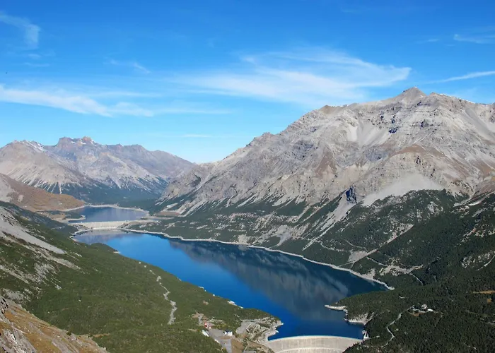 Laura By Interhome *